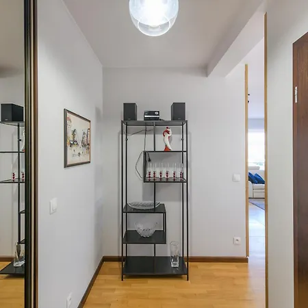 Seaside With Sunny Terrace Apartmán *