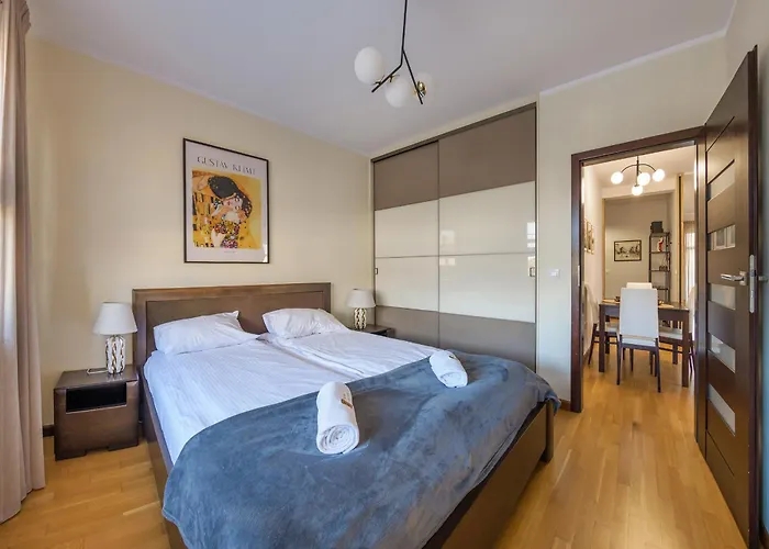 Seaside With Sunny Terrace Apartment