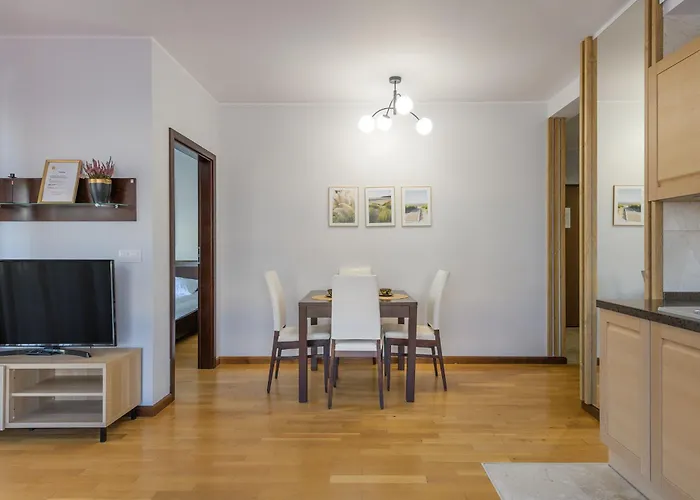 Seaside With Sunny Terrace *